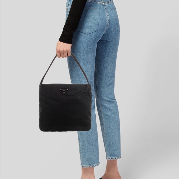 đ¤ SOLD đ¤ PRADA authentic vintage nylon handbag - Picture 3 of 9